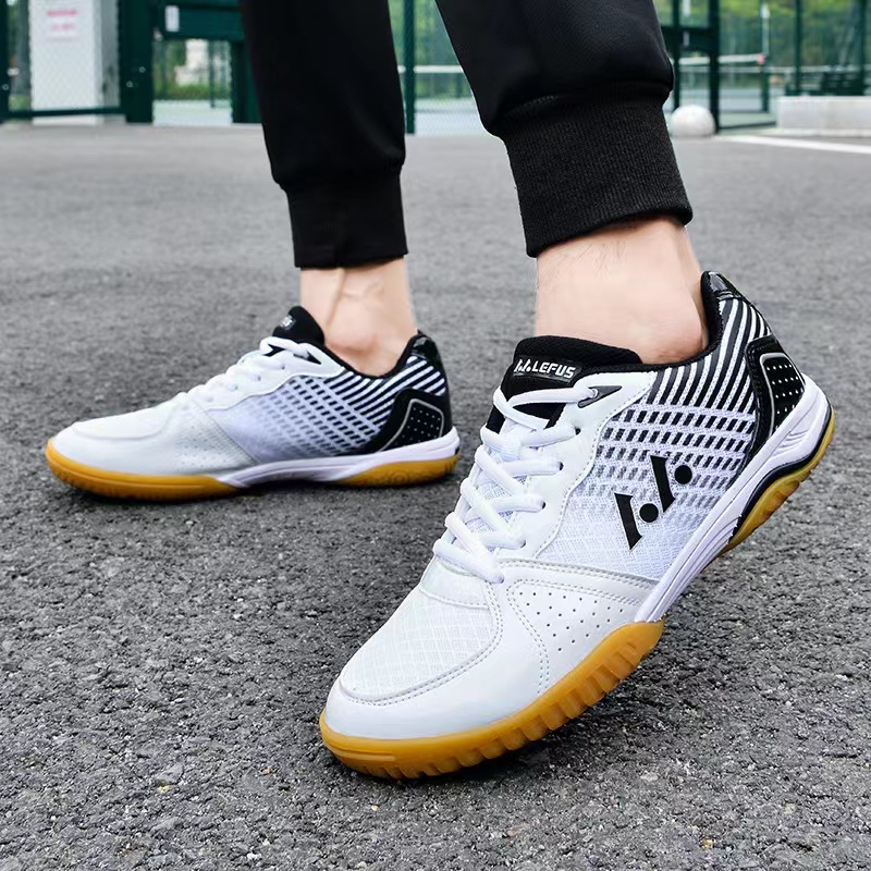 LEFUS Scarpe da badminton da d - Badminton Vector recensione e prezzo