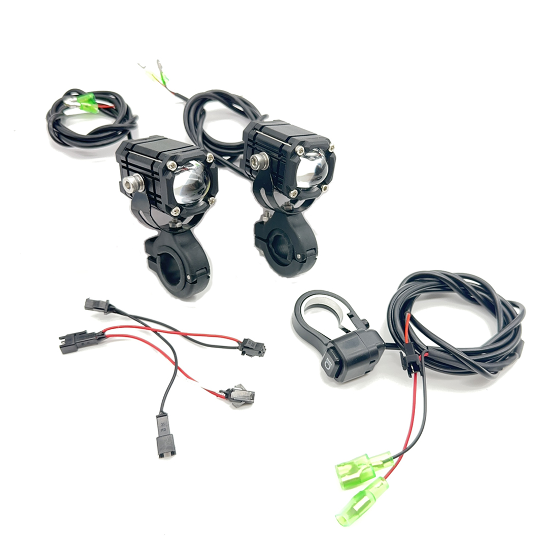 2 Pezzi Faro a 3 Colori per Sc - Badminton Victor recensione e prezzo